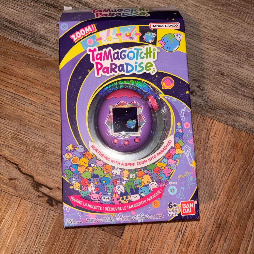 Bandai Tamagotchi Paradise Purple Pink Virtual Pet Zoom Lens
